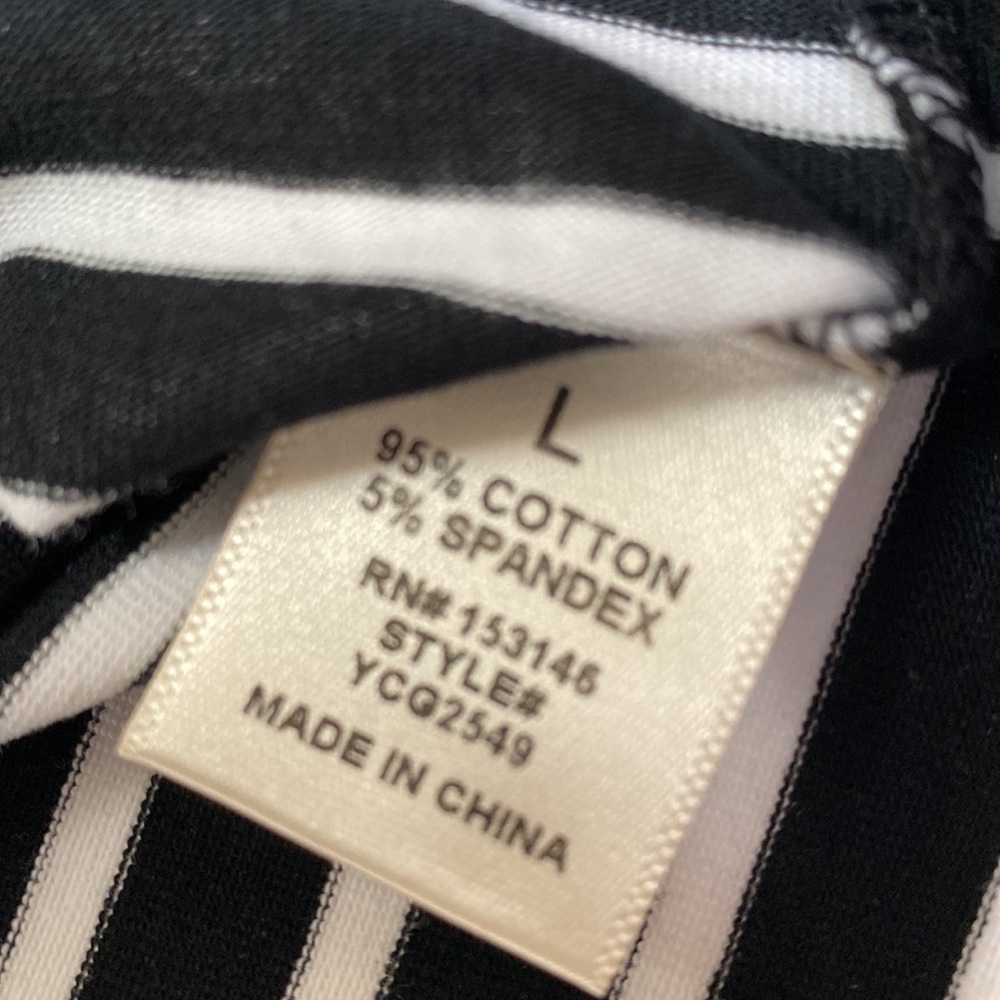 Good Luck Gem Top. Size L black/white stripe. - Picture 3 of 5
